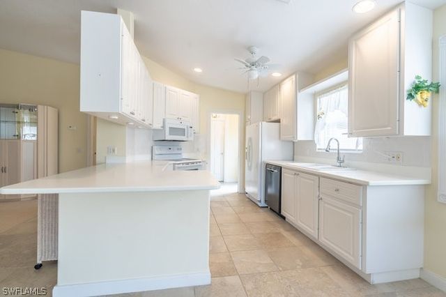 7630 Novara CT, Naples, FL 34114