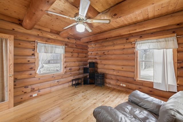 42615 Daisy Avenue, Harris, MN 55032