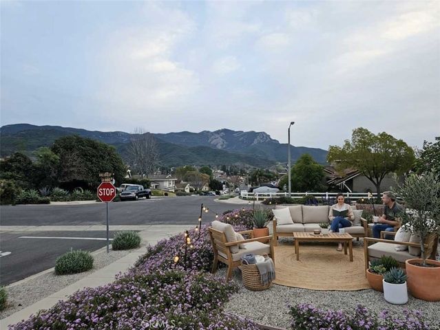 797 La Grange, Newbury Park, CA 91320