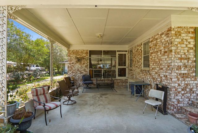 1729 Old Whitesville Road, Moncks Corner, SC 29461