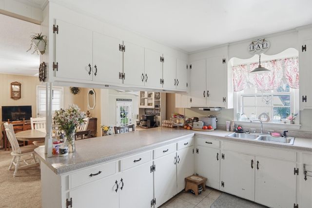 1729 Old Whitesville Road, Moncks Corner, SC 29461