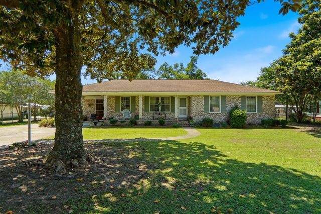 1729 Old Whitesville Road, Moncks Corner, SC 29461