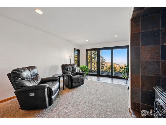 98 Rim Rd, Boulder, CO 80302