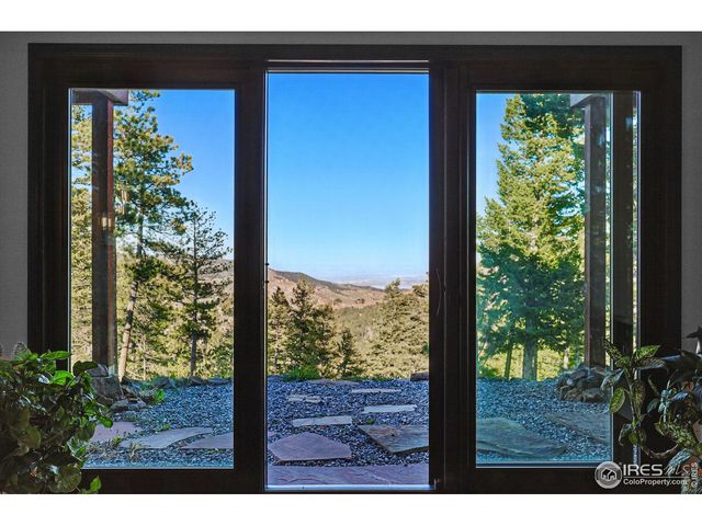 98 Rim Rd, Boulder, CO 80302