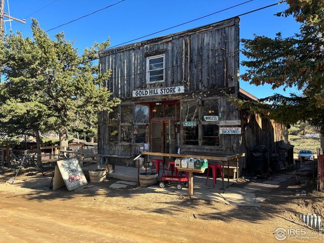 98 Rim Rd, Boulder, CO 80302