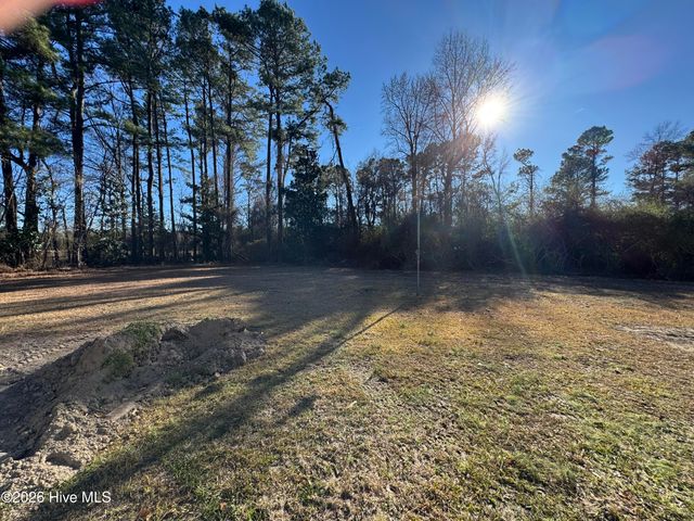 1853 Southwood Road, Kinston, NC 28501