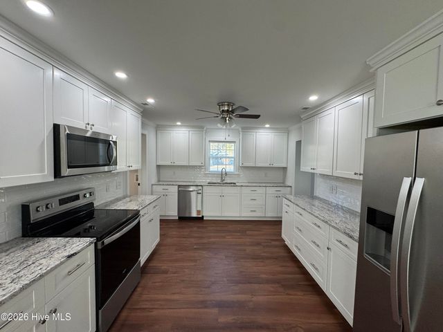 1853 Southwood Road, Kinston, NC 28501