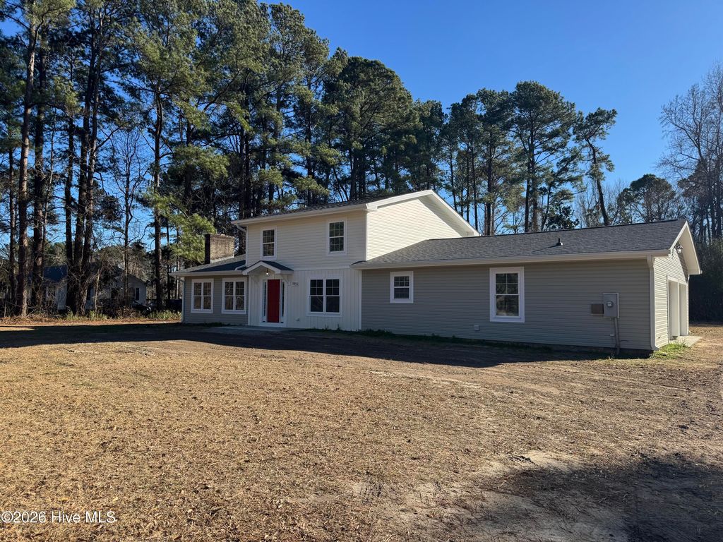 1853 Southwood Road, Kinston, NC 28501