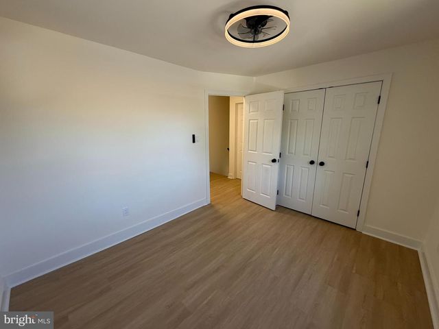5805 BLAINE DR, Alexandria, VA 22303