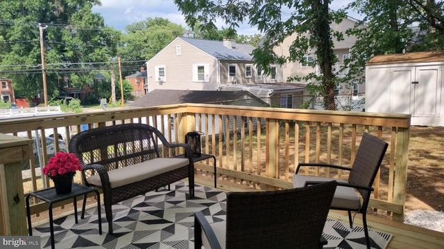 5805 BLAINE DR, Alexandria, VA 22303