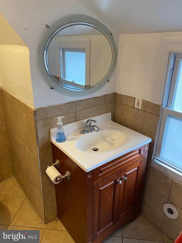 3212 WINTER ST, Philadelphia, PA 19104