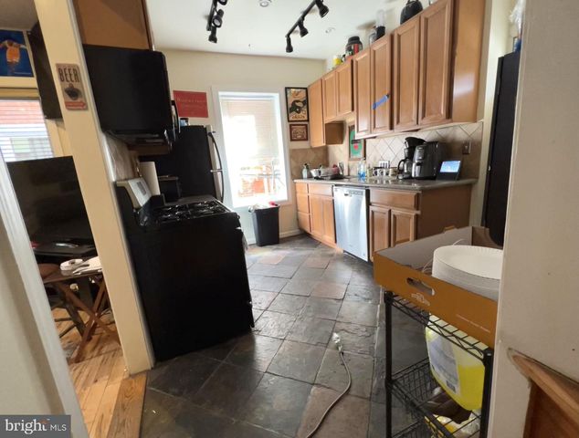 3212 WINTER ST, Philadelphia, PA 19104