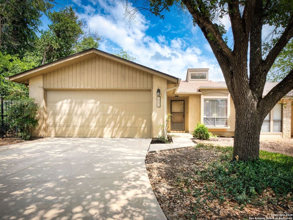 2901 Spring Bend, San Antonio, TX 78209