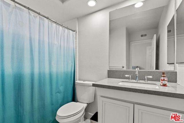 4370 Park Monte Nord, Calabasas, CA 91302