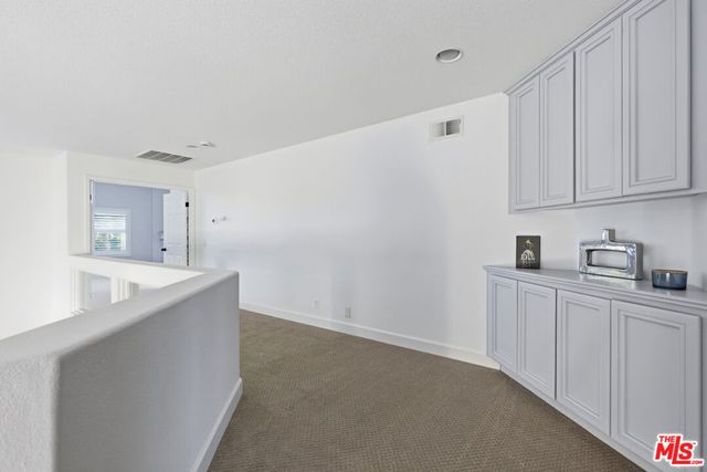 4370 Park Monte Nord, Calabasas, CA 91302