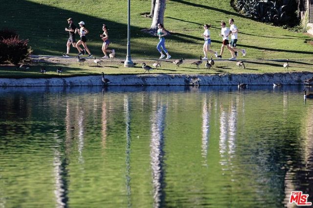 4370 Park Monte Nord, Calabasas, CA 91302