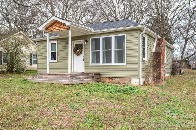 1063 W Hwy 150 Highway, Lincolnton, NC 28092