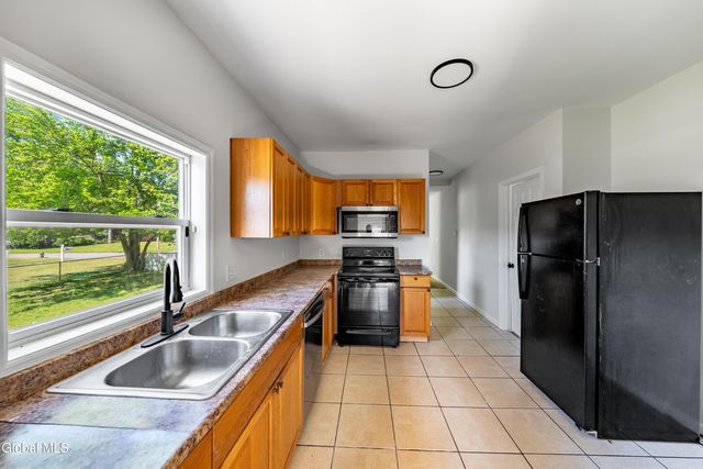 3234 Franklin Street, Rotterdam, NY 12306