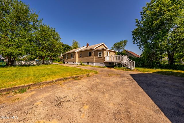 3234 Franklin Street, Rotterdam, NY 12306