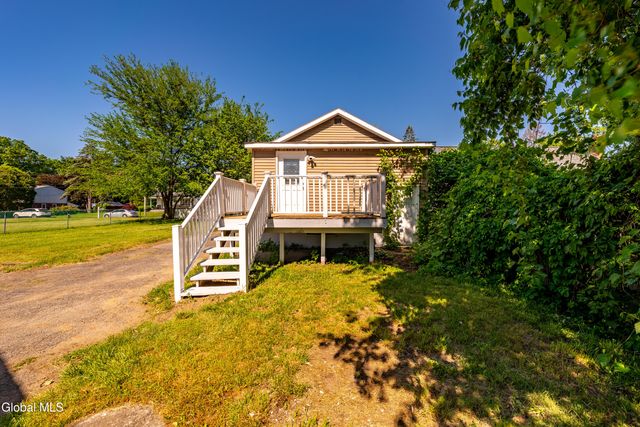 3234 Franklin Street, Rotterdam, NY 12306