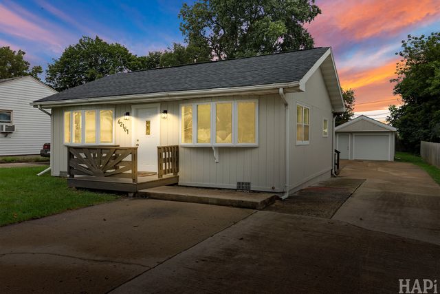42161 N 1st Avenue, Antioch, IL 60002