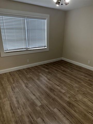 941 CRYSTAL LAKE DR 201, Deerfield Beach, FL 33064