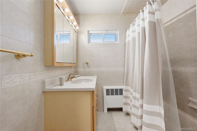 22 Randal Drive, Bethpage, NY 11714