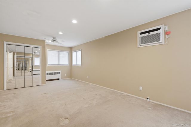 22 Randal Drive, Bethpage, NY 11714