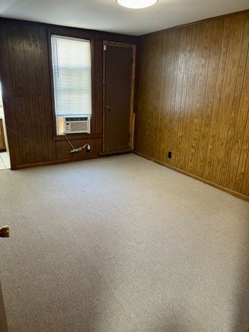 118 N Spring St Apt 1, Murfreesboro, TN 37130