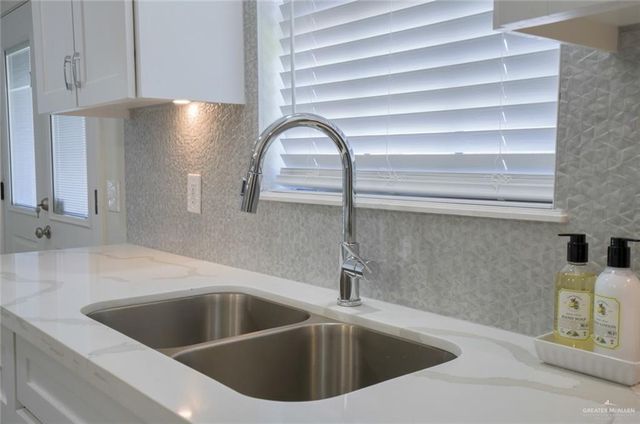 5300 N 15th Street 1, Mcallen, TX 78504