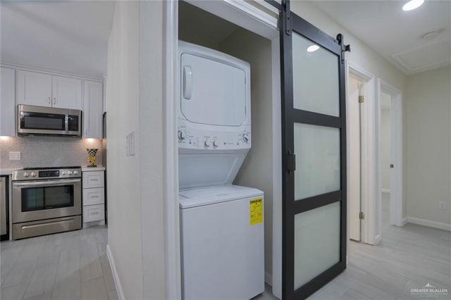 5300 N 15th Street 1, Mcallen, TX 78504