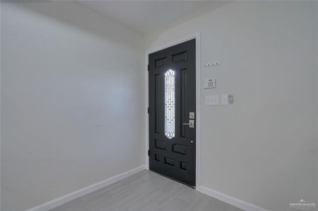 5300 N 15th Street 1, Mcallen, TX 78504