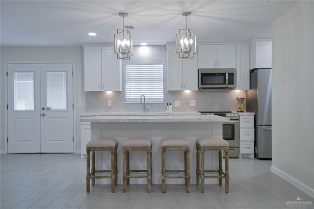 5300 N 15th Street 1, Mcallen, TX 78504