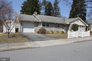 456 LINCOLN AVE, Ephrata, PA 17522