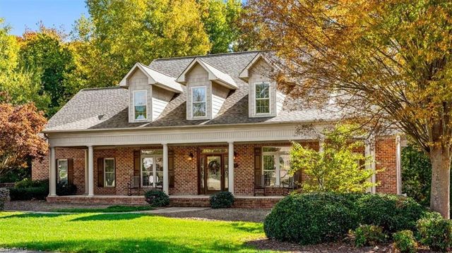 609 Nickel Creek Court, Kernersville, NC 27284