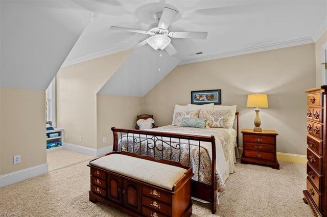 609 Nickel Creek Court, Kernersville, NC 27284