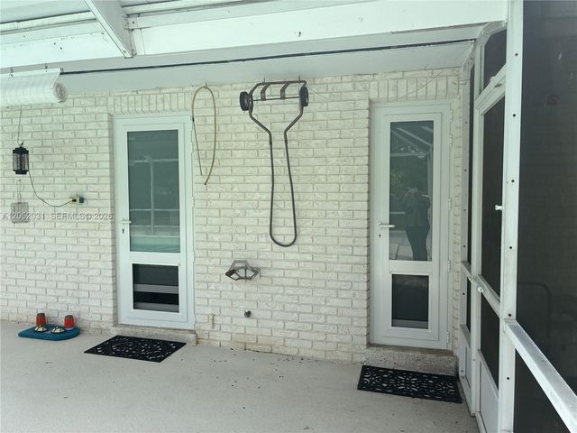 19120 Bel Aire Dr, Cutler Bay, FL 33157