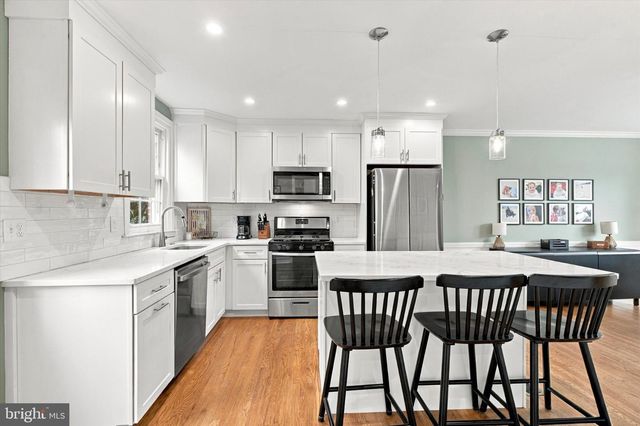 406 MILL RD, Havertown, PA 19083