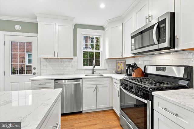406 MILL RD, Havertown, PA 19083