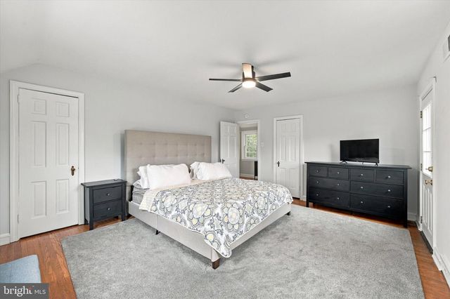 406 MILL RD, Havertown, PA 19083
