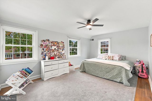 406 MILL RD, Havertown, PA 19083