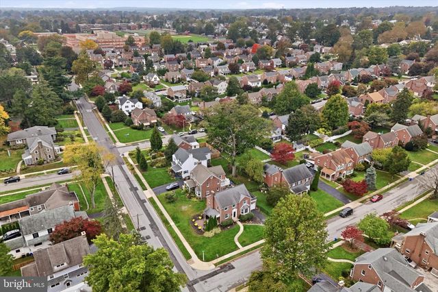 406 MILL RD, Havertown, PA 19083
