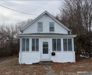 12 Mechanic Street, Plainfield, CT 06354