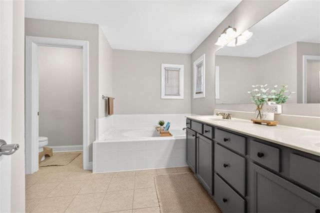 7899 Brass Lantern Drive, Flowery Branch, GA 30542