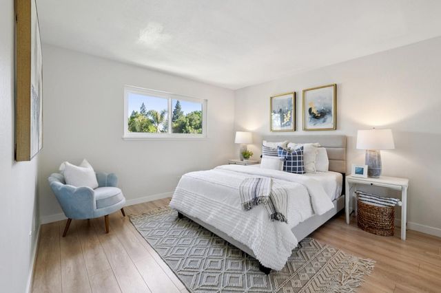 1544 San Antonio Street, Menlo Park, CA 94025