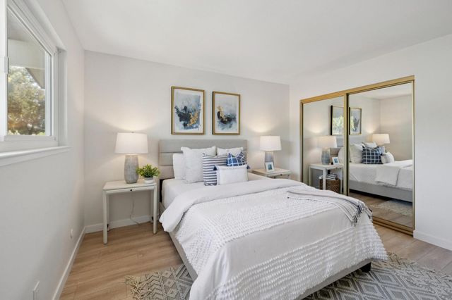 1544 San Antonio Street, Menlo Park, CA 94025