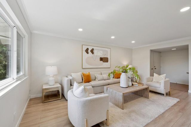 1544 San Antonio Street, Menlo Park, CA 94025