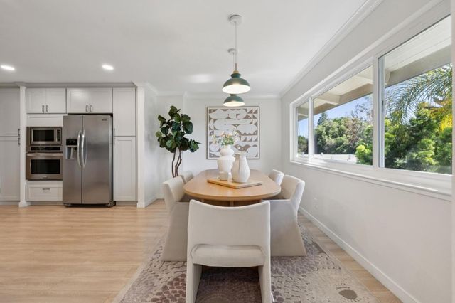 1544 San Antonio Street, Menlo Park, CA 94025