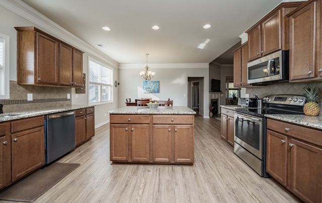 5111 General Eisenhower Dr, Murfreesboro, TN 37129