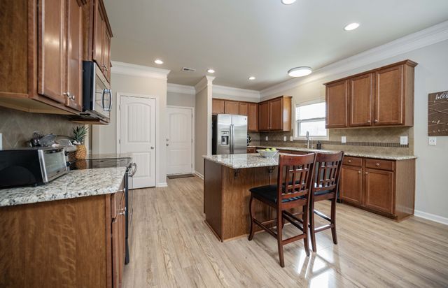 5111 General Eisenhower Dr, Murfreesboro, TN 37129